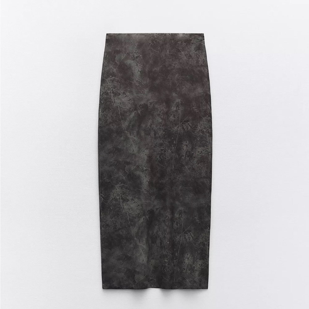 Zara Printed Elegant Gray Women's Skirt Size Small Worn Once